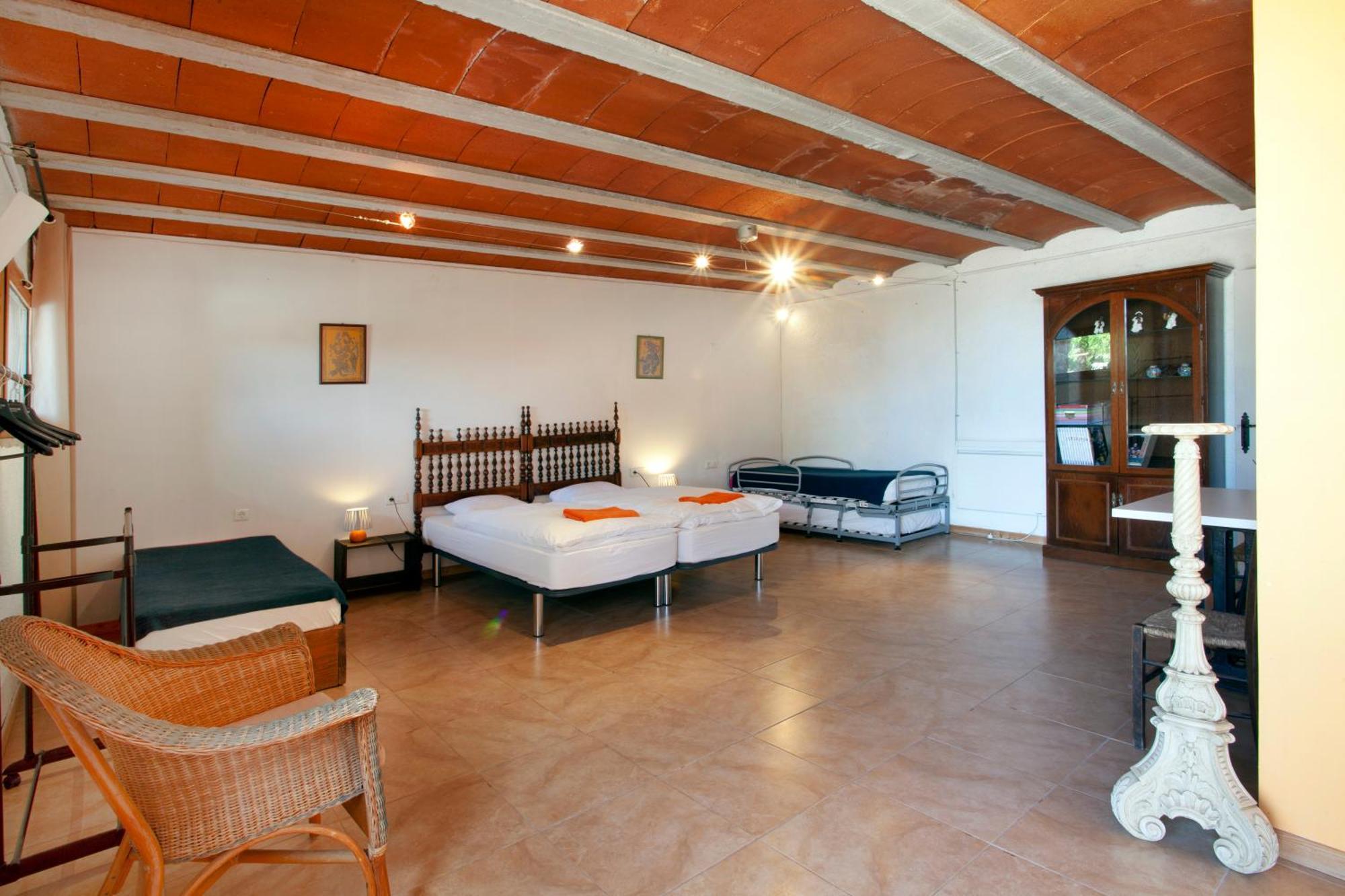 Aaccent Montblanc - Prenafeta Hotel Bagian luar foto